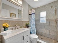 2030 Cass Street, Sarasota, FL 34231