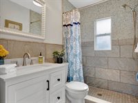 2030 Cass Street, Sarasota, FL 34231