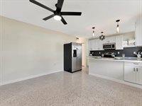 2030 Cass Street, Sarasota, FL 34231