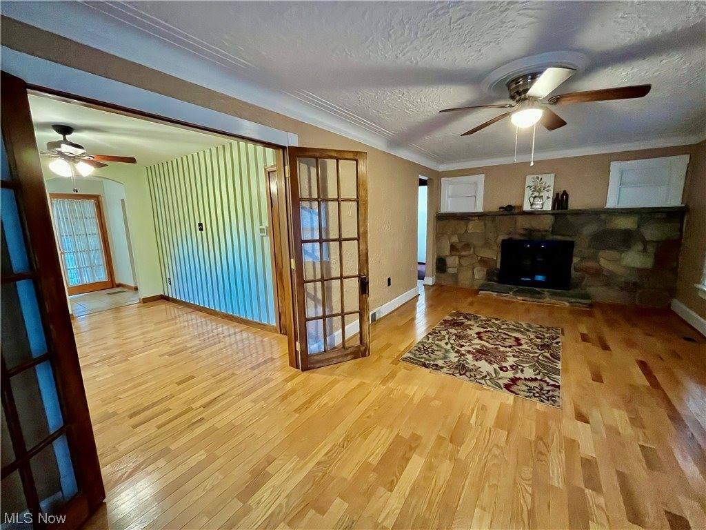 3477 East Middletown, New Springfield, OH 44443