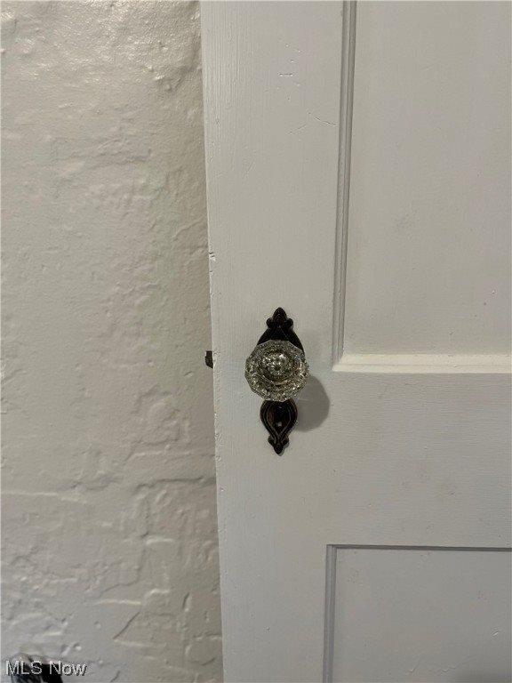 3477 East Middletown, New Springfield, OH 44443