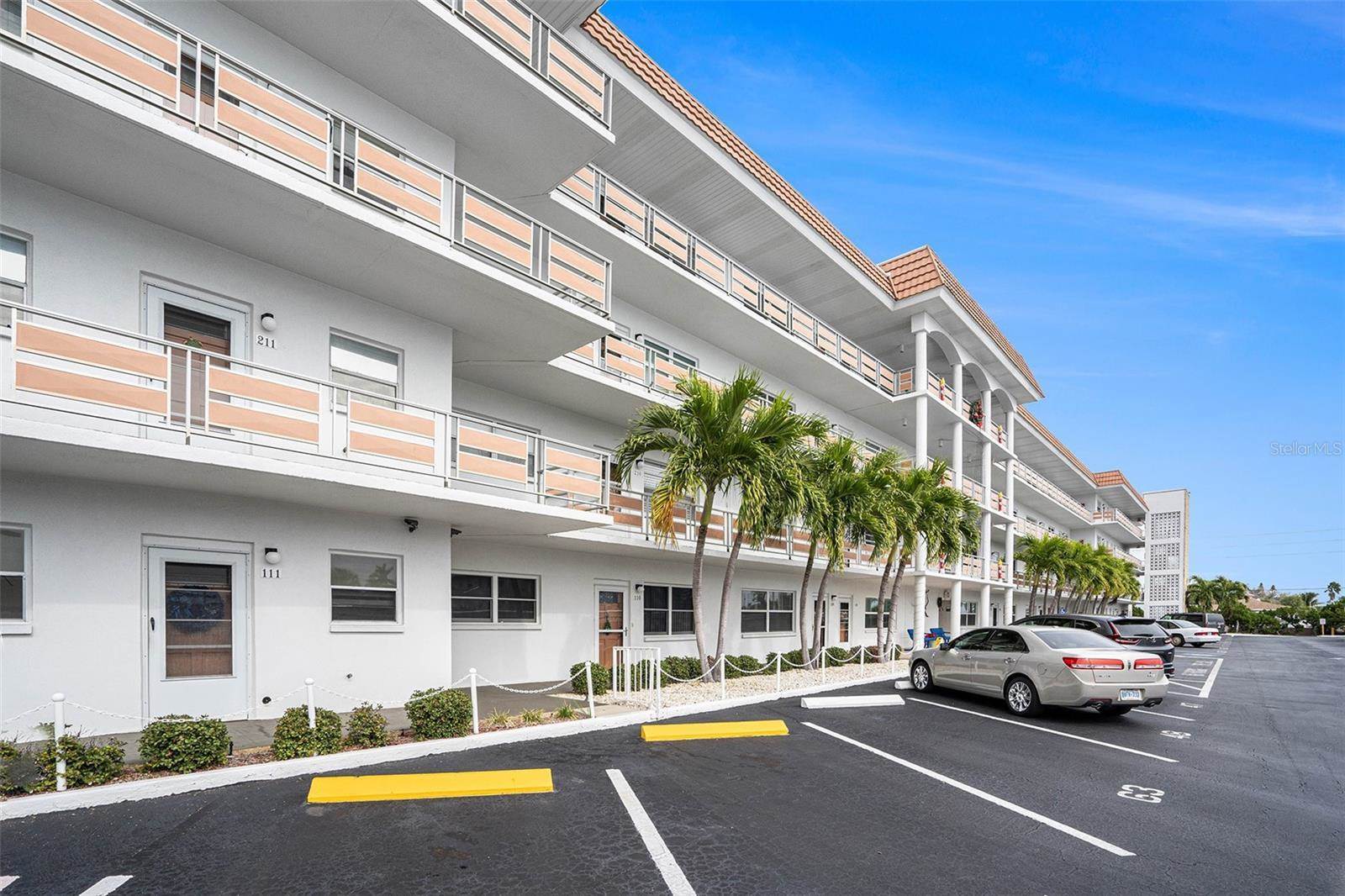 3128 59TH Street South, Gulfport, FL 33707