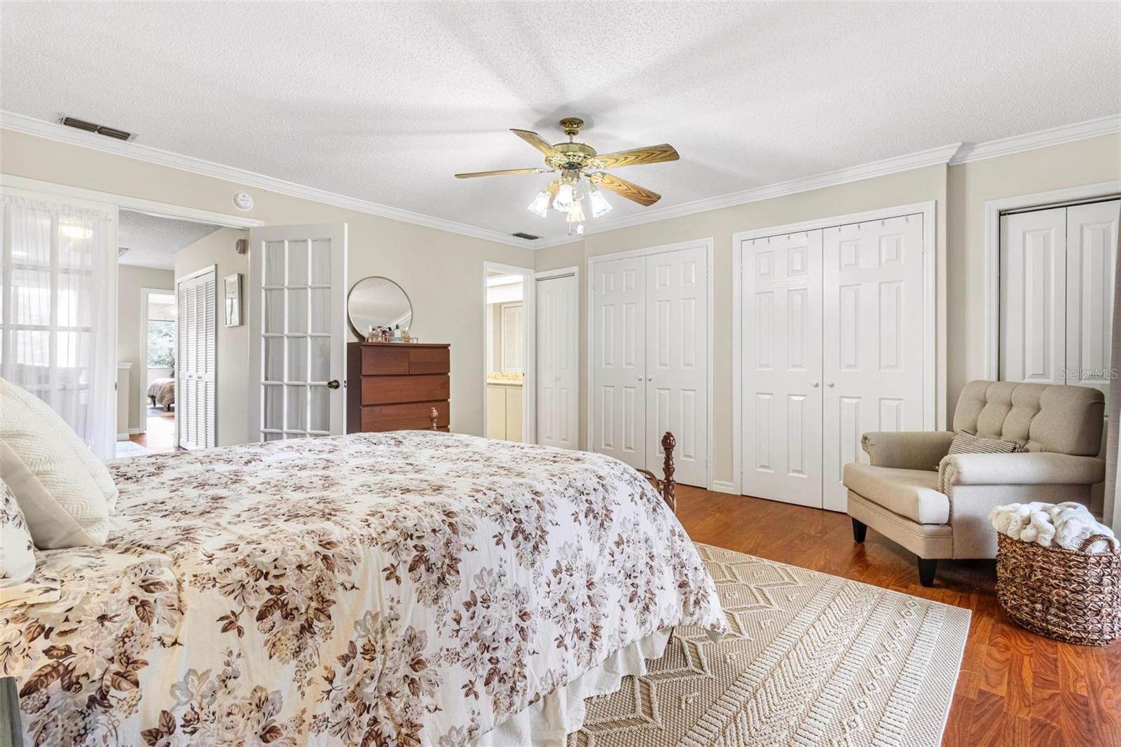 2122 Tarpon Landings Drive, Tarpon Springs, FL 34688