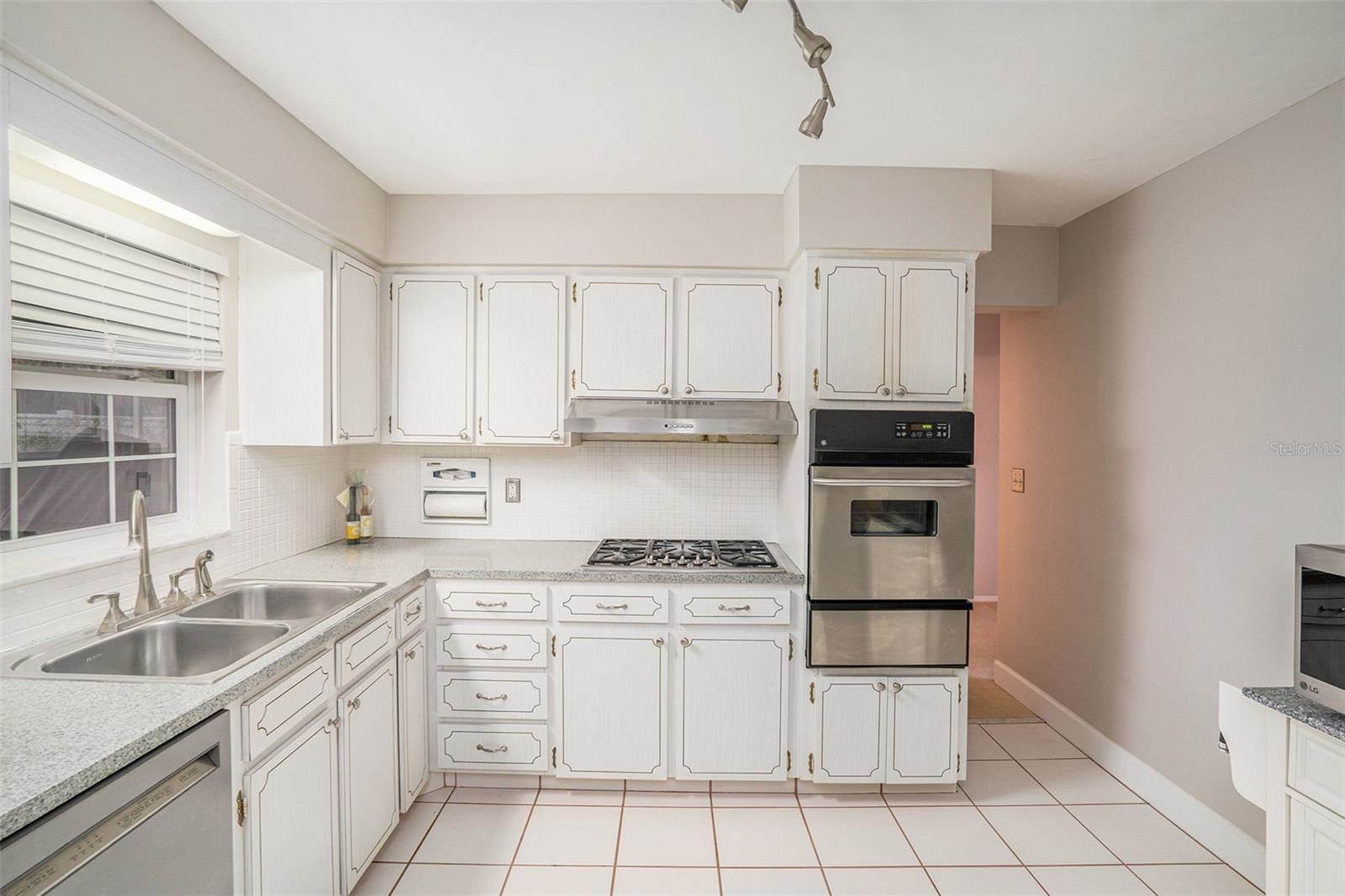 6201 19TH Street South, Saint Petersburg, FL 33712