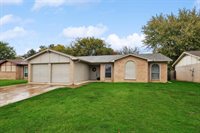 237 Volunteer Drive, Arlington, TX 76014
