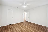 237 Volunteer Drive, Arlington, TX 76014