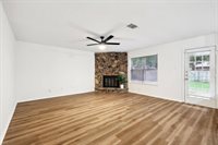 237 Volunteer Drive, Arlington, TX 76014