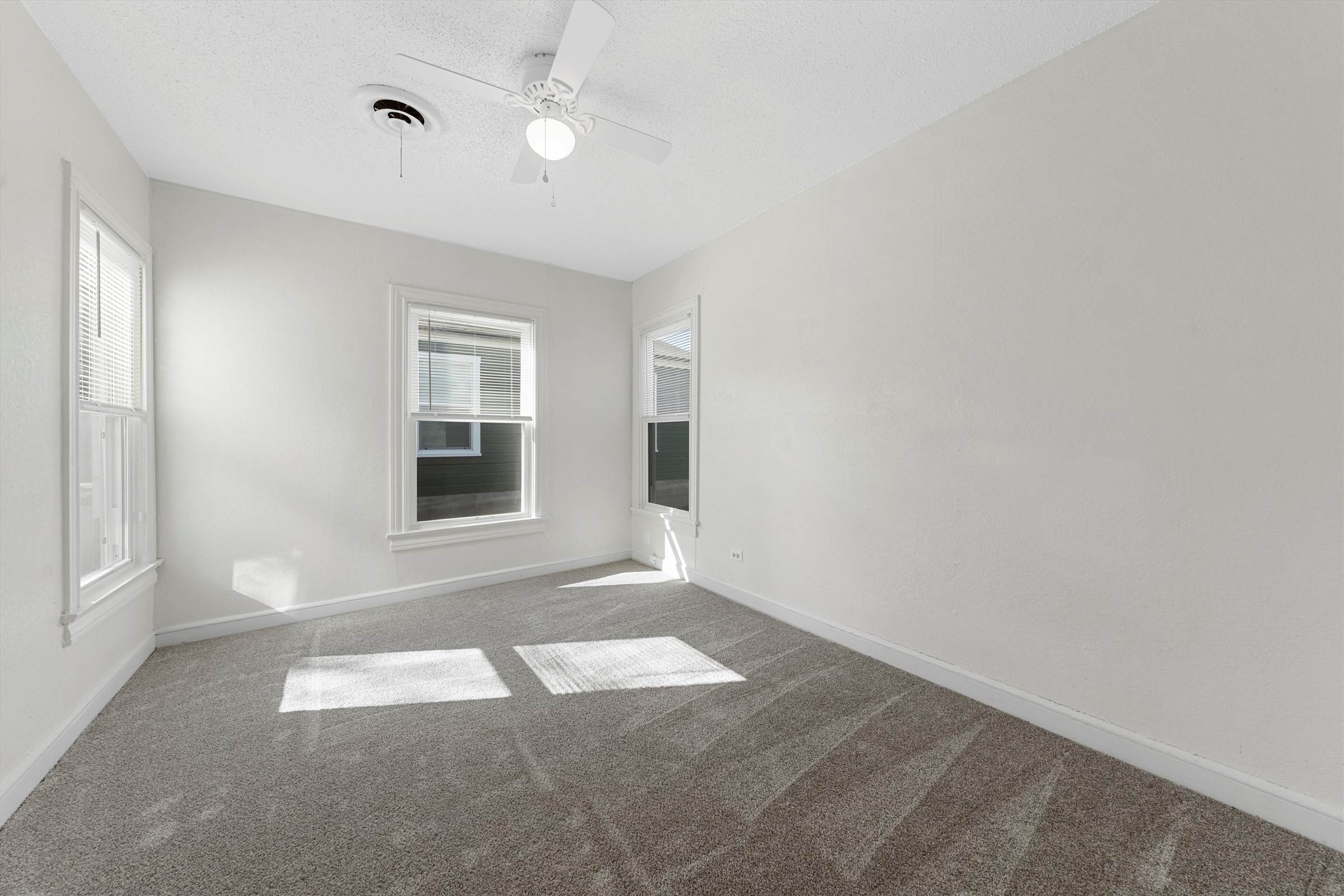 2712 Lyle Ave, Waco, TX 76708