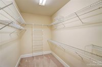 2800 Oxborough Drive, Matthews, NC 28105