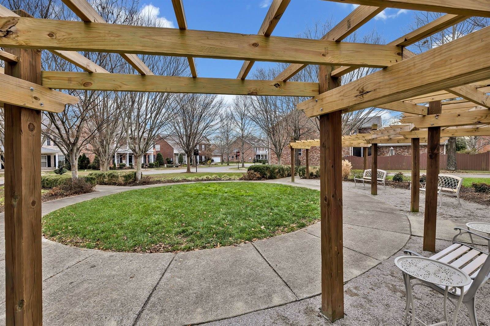 217 Schoolpath Ln, Franklin, TN 37064