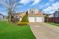 109 Kentucky Way, Freehold, NJ 07728