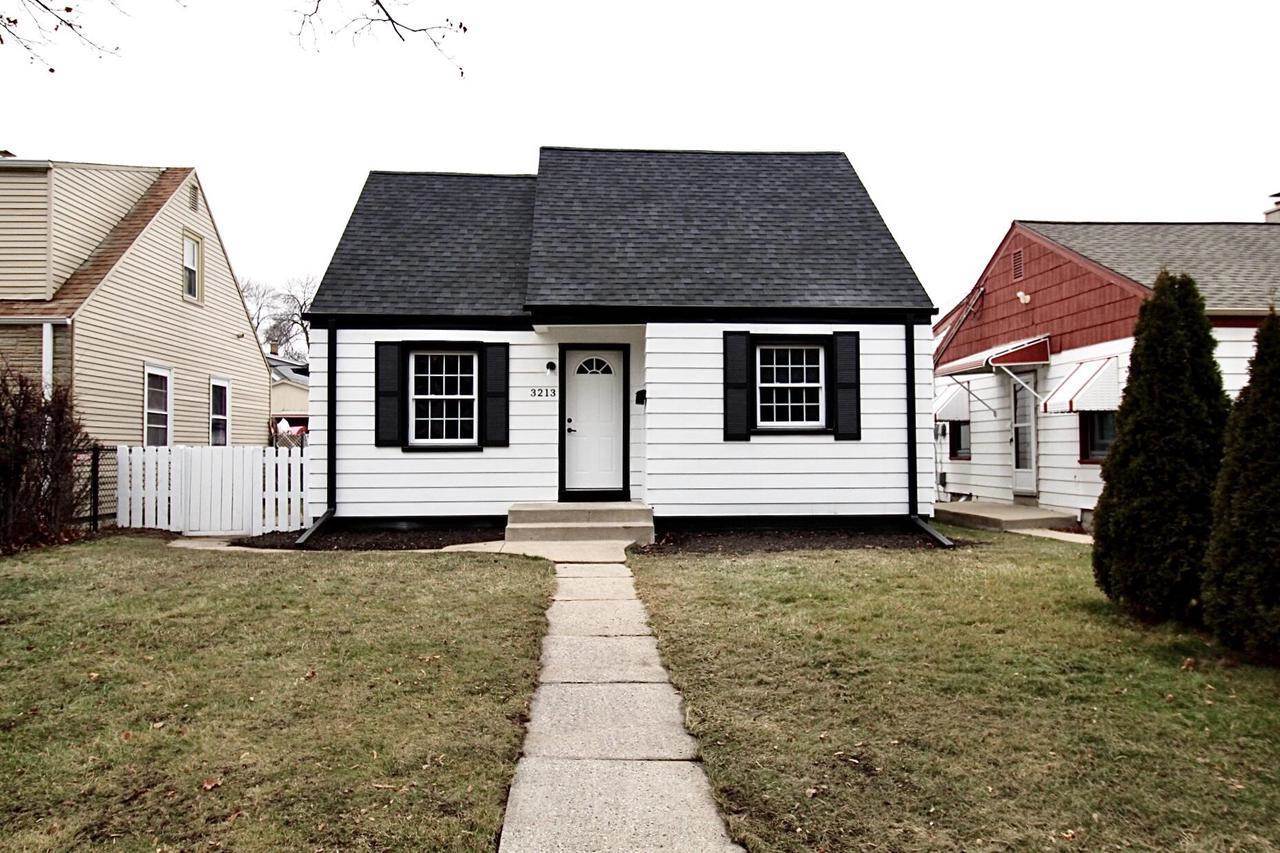 3213 S 6th STREET, Milwaukee, WI 53215