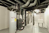 3213 S 6th STREET, Milwaukee, WI 53215