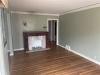 208 S Bleckley Dr, Wichita, KS 67218