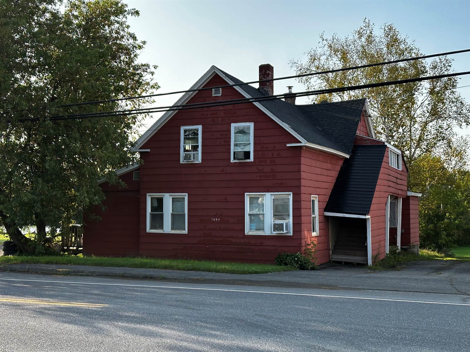 1694 Main Street, Mapleton, ME 04757