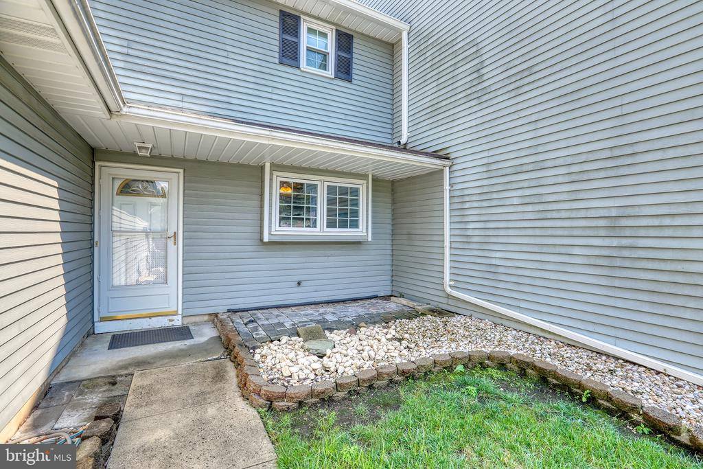 3 Roanoke Court, Bordentown, NJ 08505