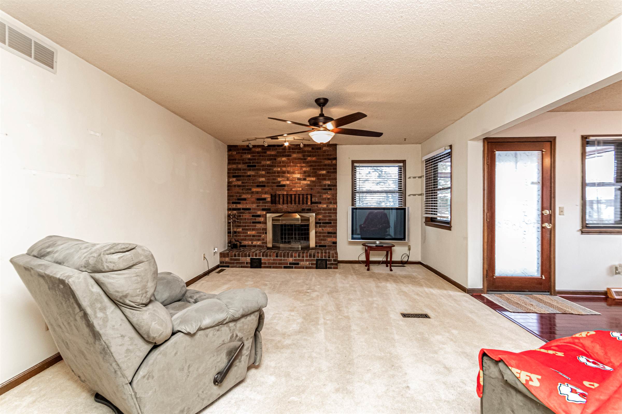 512 West 3rd Street, Junction City, KS 66441