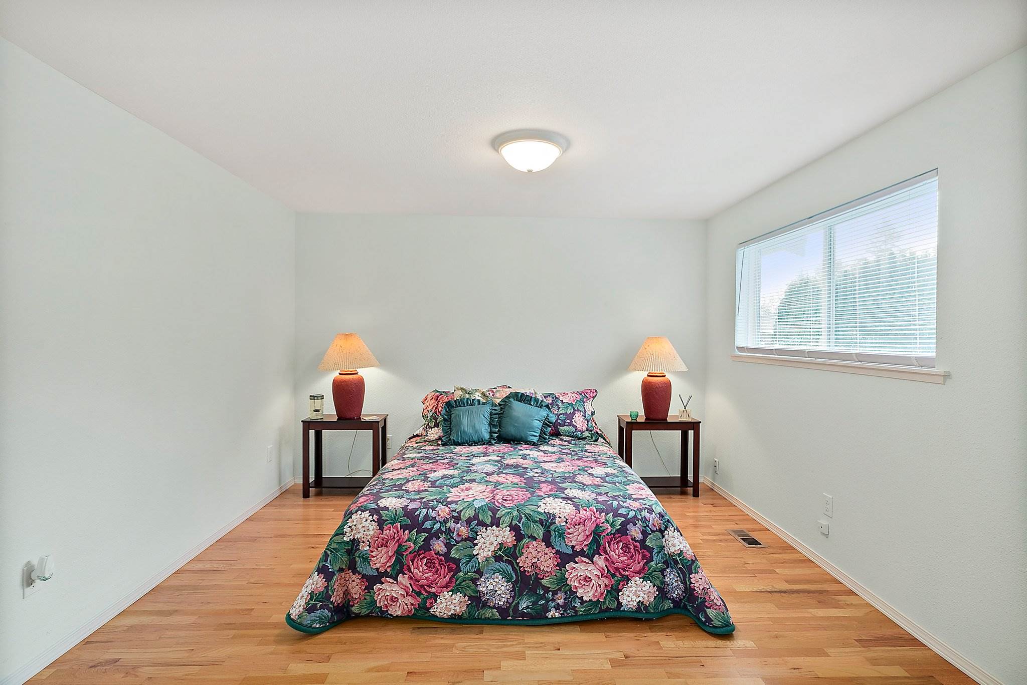 9111 Forest, Lakewood, WA 98498