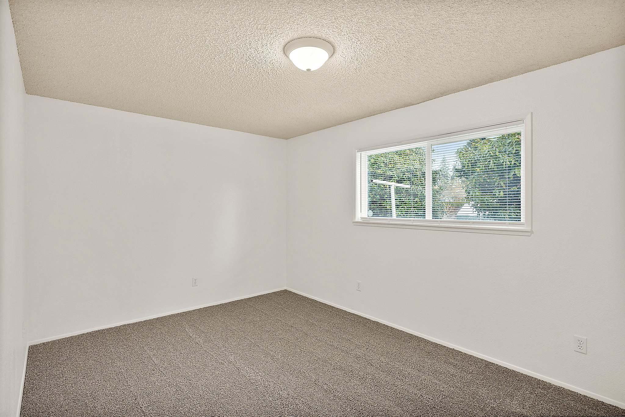 9111 Forest, Lakewood, WA 98498