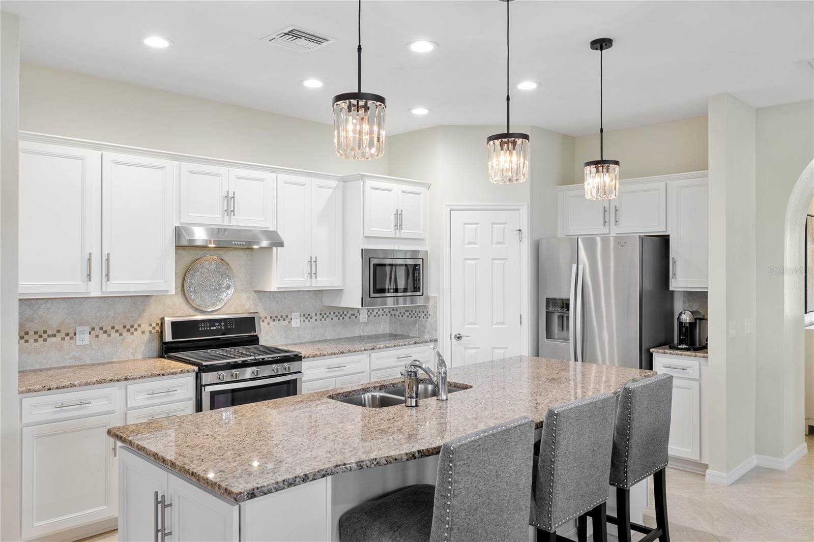 11120 Shearwater Court, Sarasota, FL 34238