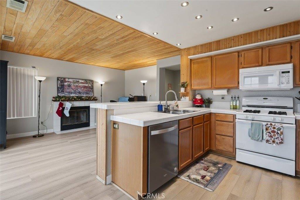 43096 Camino Casillas, Temecula, CA 92592