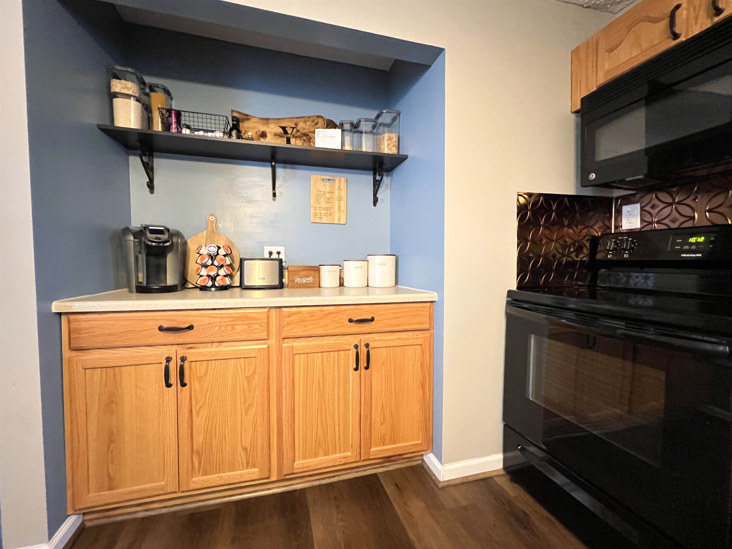 2530 Thompson St, Terre Haute, IN 47802