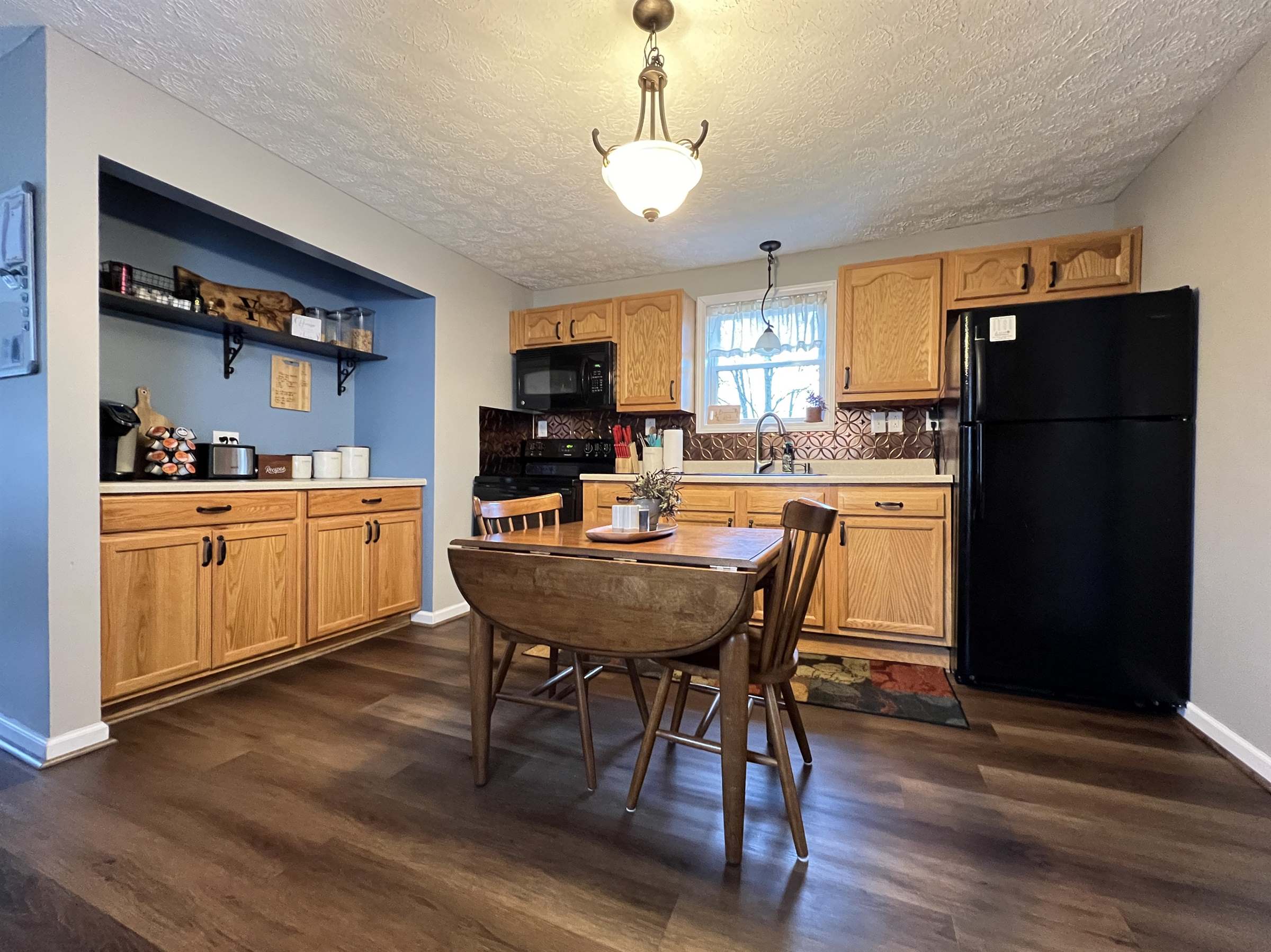 2530 Thompson St, Terre Haute, IN 47802