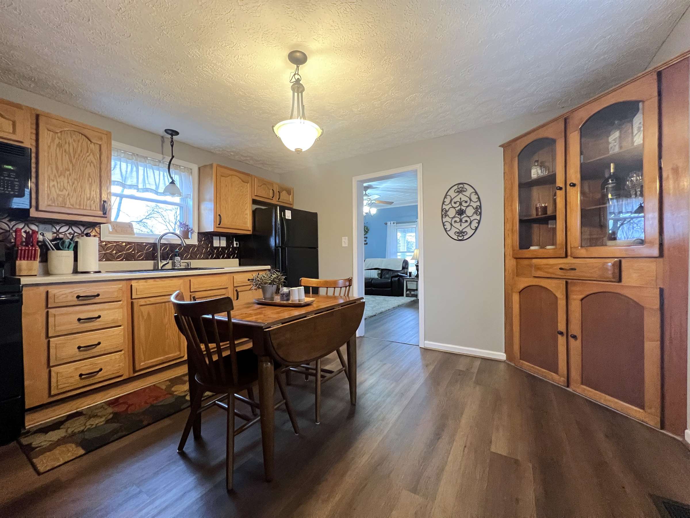 2530 Thompson St, Terre Haute, IN 47802