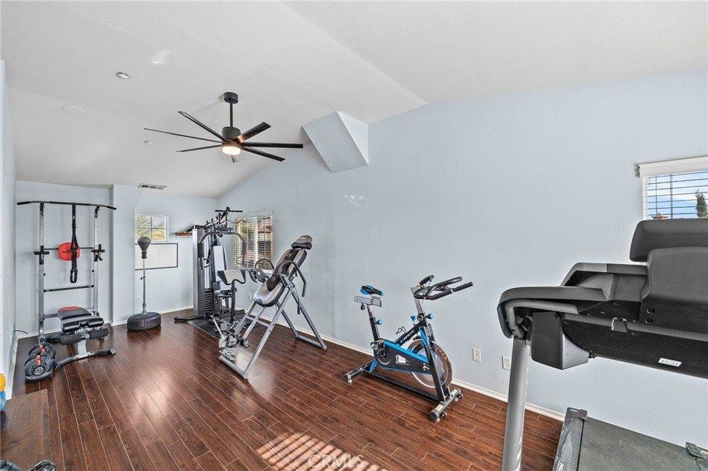 16575 Pismo Way, Fontana, CA 92336