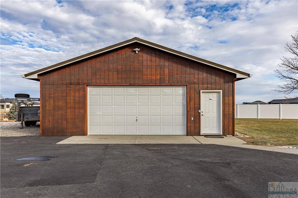 1343 South 64th Street West, Billings, MT 59106