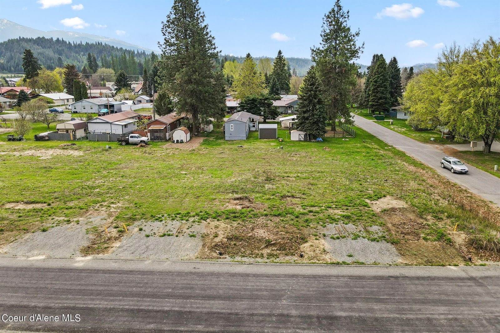 6860 Selkirk St, Bonners Ferry, ID 83805