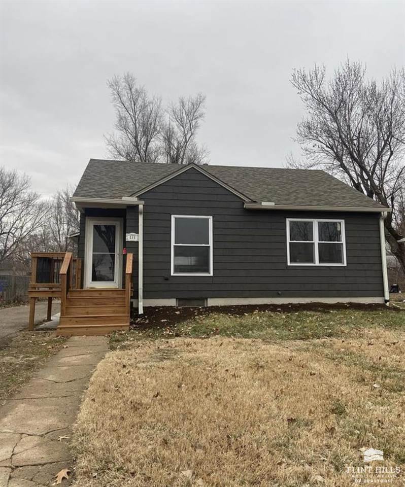 511 West Pine Street, Junction City, KS 66441