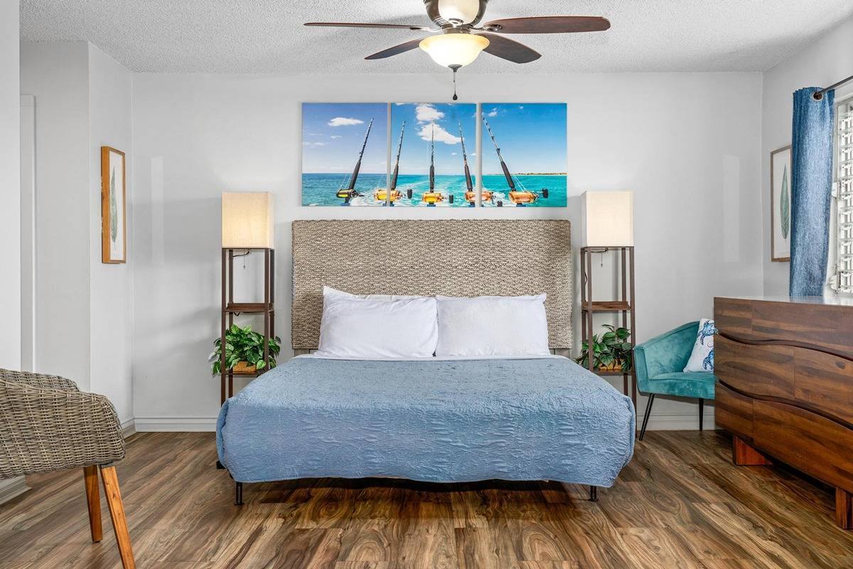 Kailua Village #201, Kailua-Kona, HI 96740