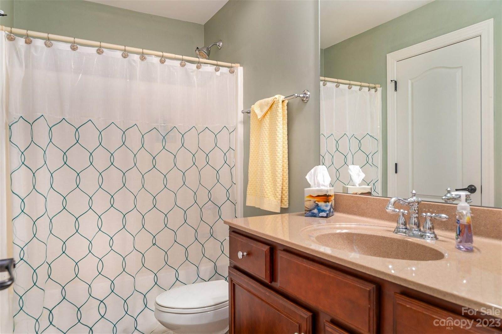 4643 Killian Crossing Drive, Denver, NC 28037