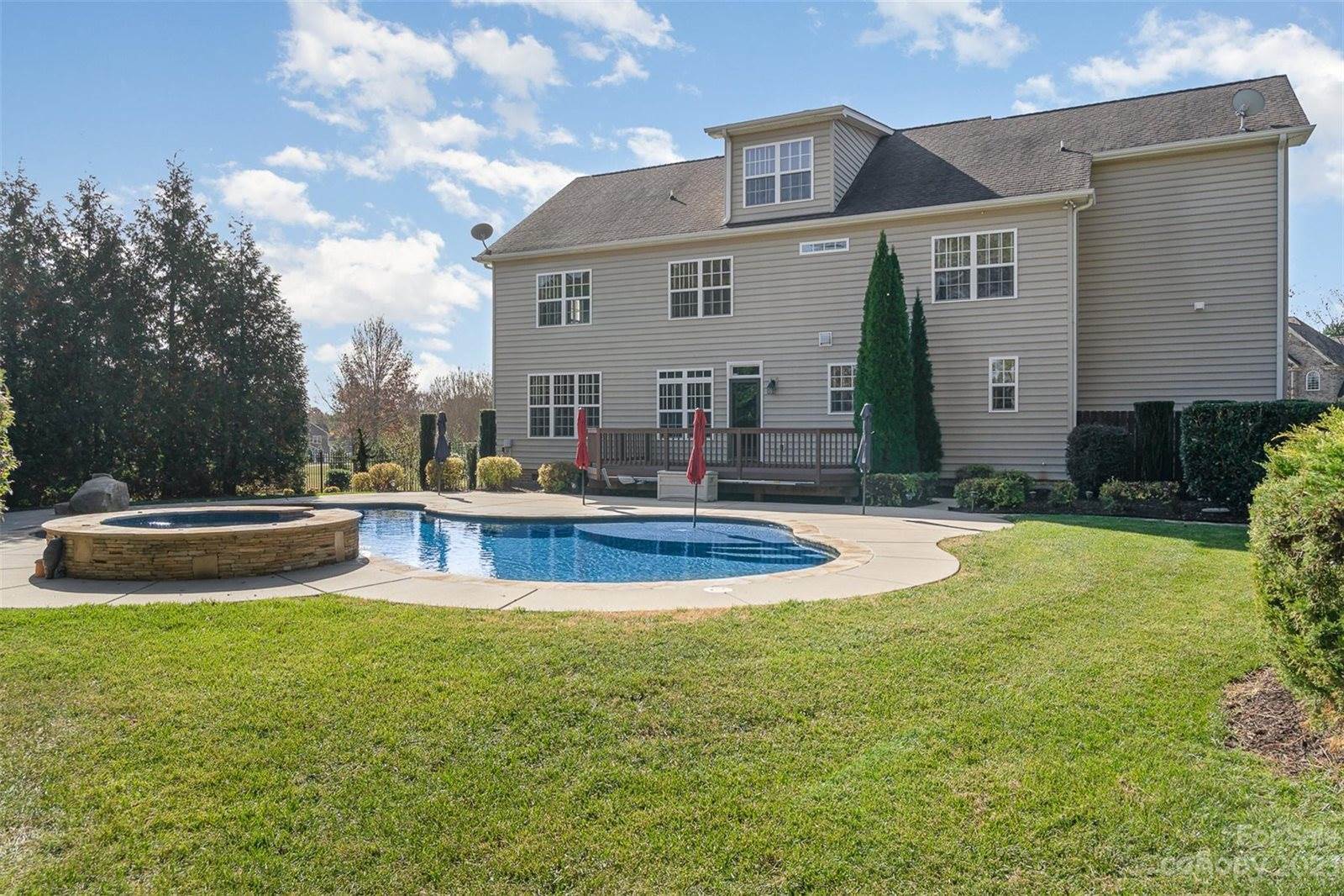 4643 Killian Crossing Drive, Denver, NC 28037