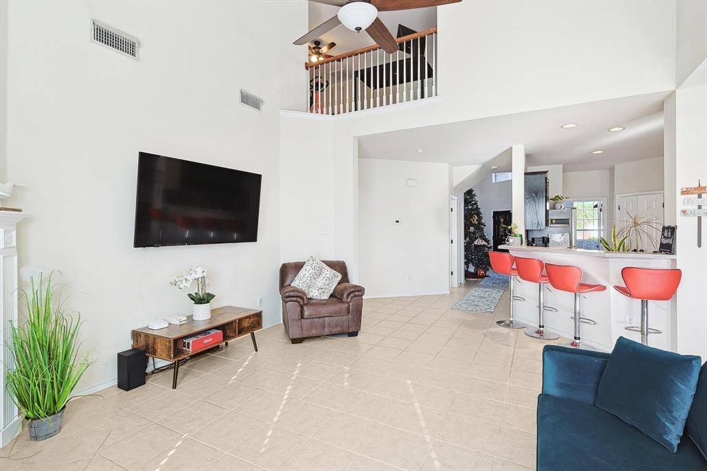 5745 Starboardway Drive, Fort Worth, TX 76135