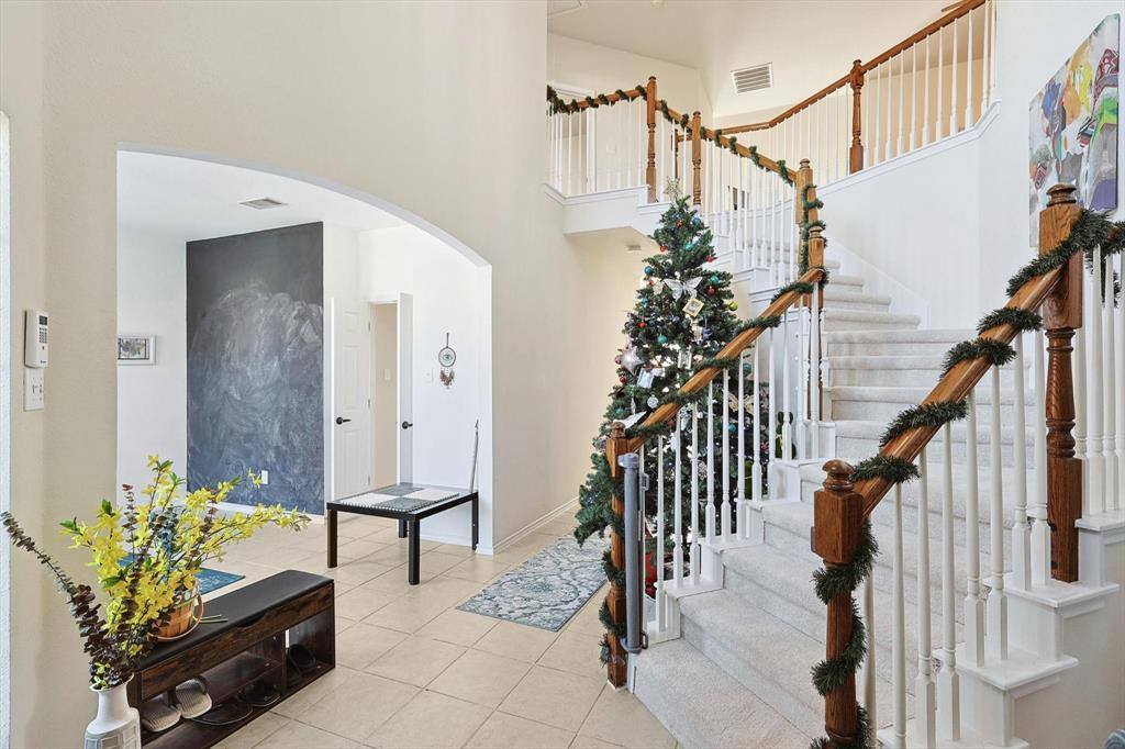 5745 Starboardway Drive, Fort Worth, TX 76135