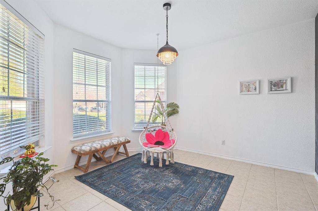 5745 Starboardway Drive, Fort Worth, TX 76135