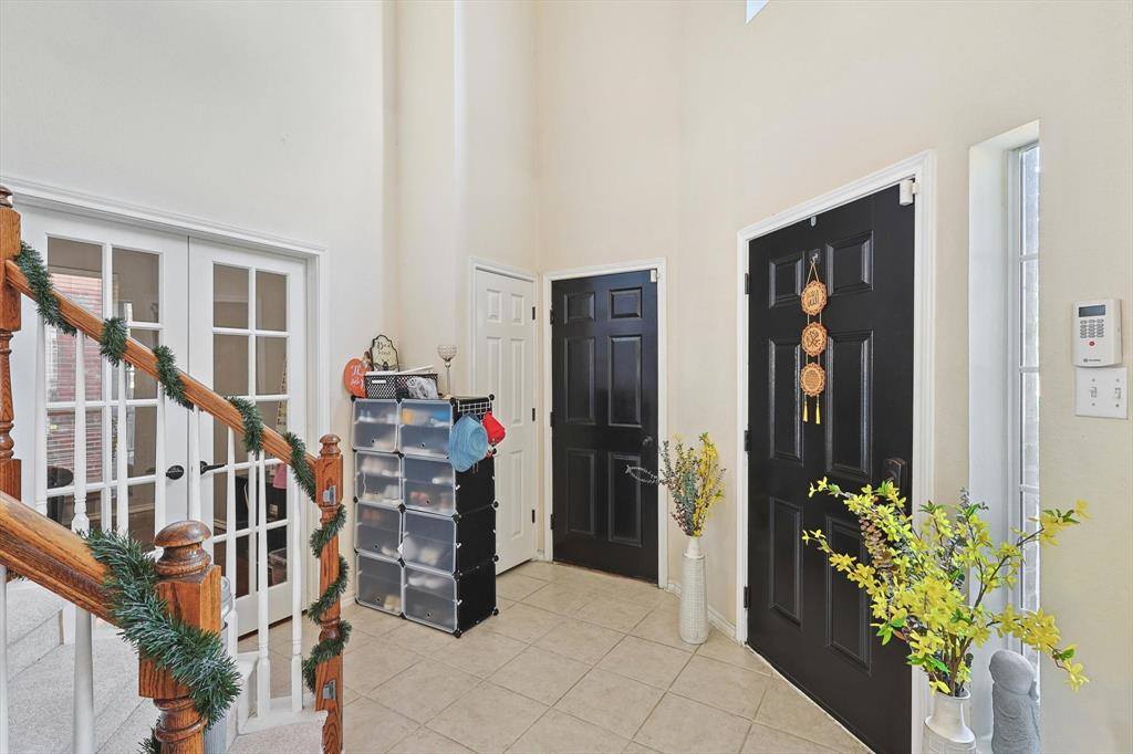 5745 Starboardway Drive, Fort Worth, TX 76135