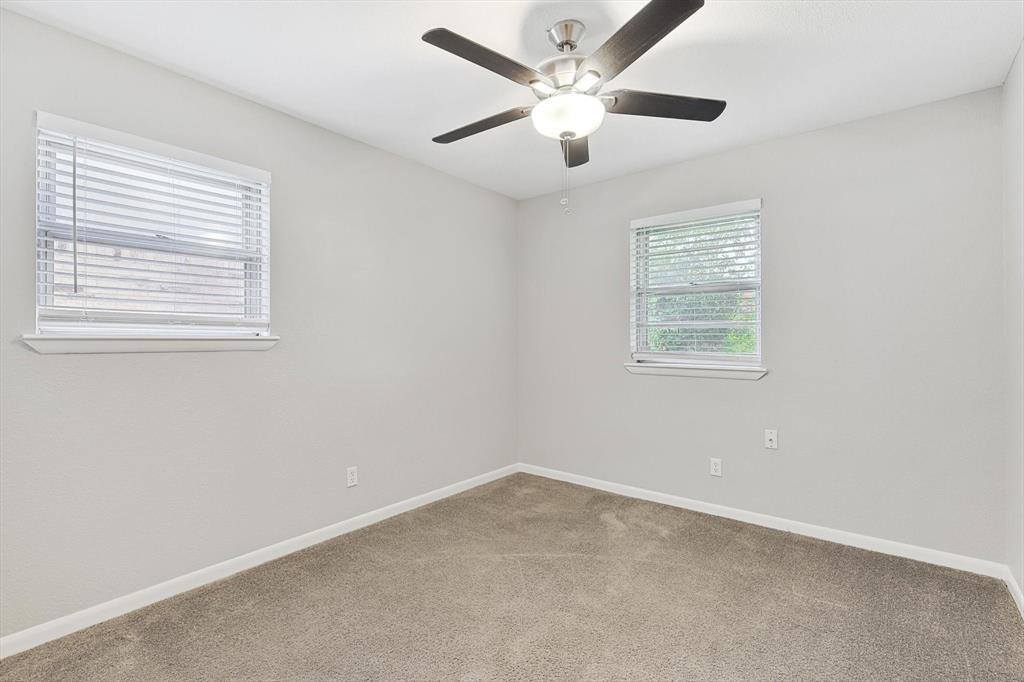 6632 Summertime Lane, Watauga, TX 76148