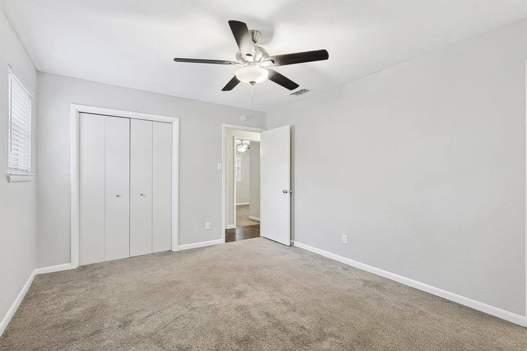 6632 Summertime Lane, Watauga, TX 76148