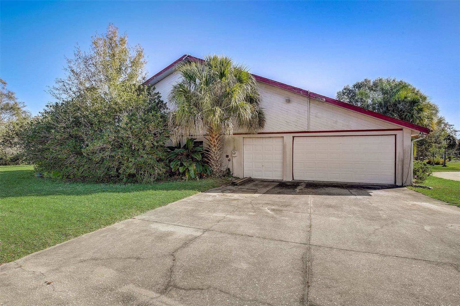 25253 Oaks Boulevard, Land O Lakes, FL 34639