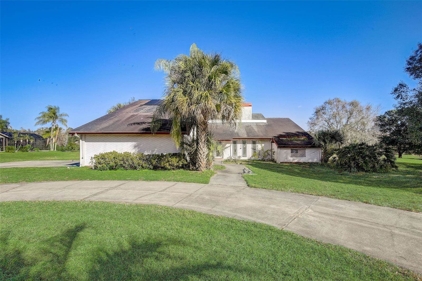 25253 Oaks Boulevard, Land O Lakes, FL 34639