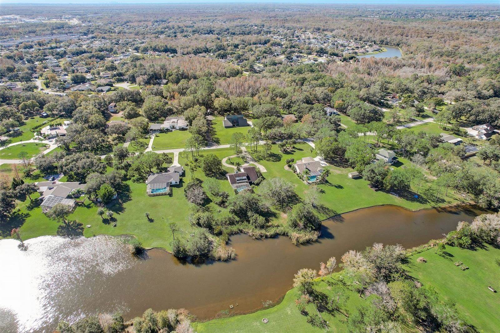 25253 Oaks Boulevard, Land O Lakes, FL 34639