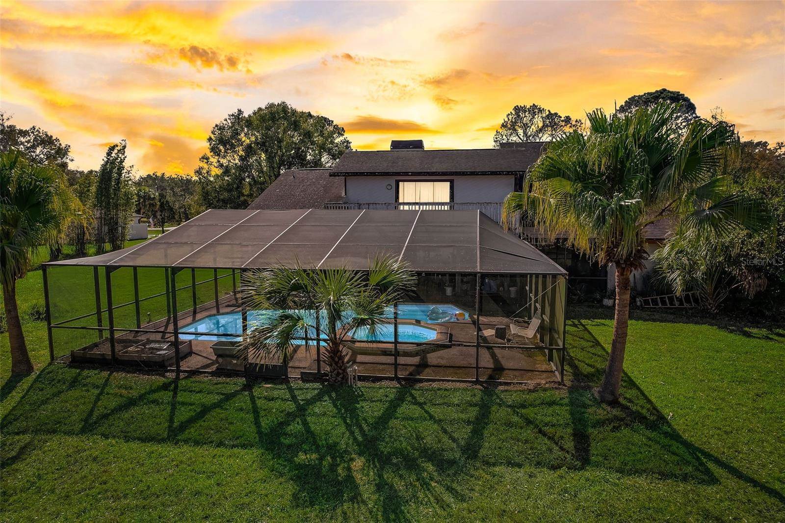 25253 Oaks Boulevard, Land O Lakes, FL 34639