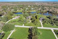 25253 Oaks Boulevard, Land O Lakes, FL 34639