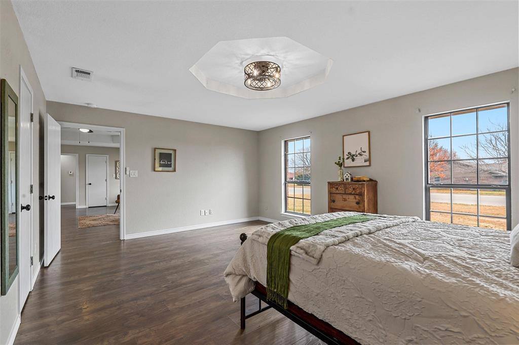 4001 7th Street, Mineral Wells, TX 76067