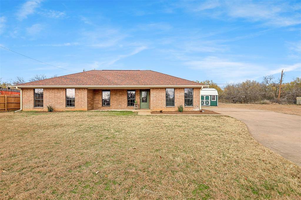 4001 7th Street, Mineral Wells, TX 76067