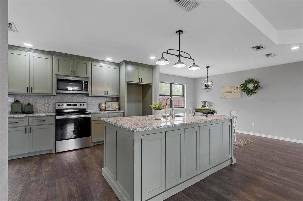 4001 7th Street, Mineral Wells, TX 76067