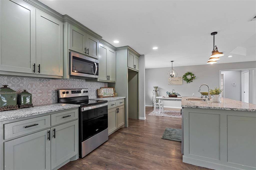 4001 7th Street, Mineral Wells, TX 76067